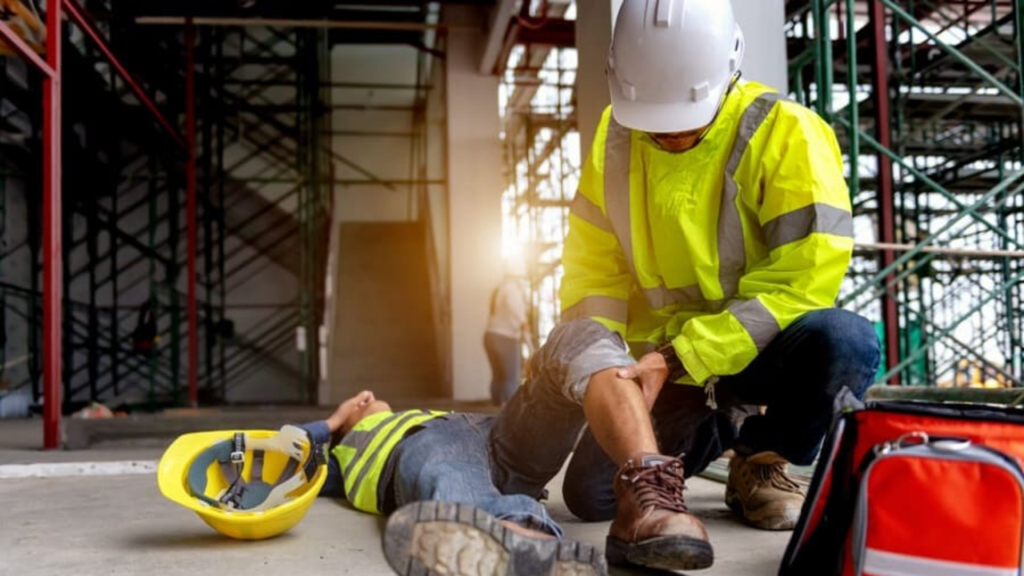 Các khoản trợ cấp liên quan đến BHXH như: Trợ cấp tai nạn lao động