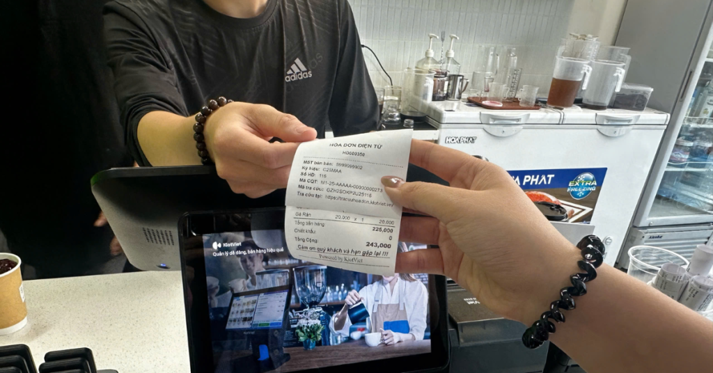 Đối tượng bắt buộc sử dụng HĐĐT có mã của cơ quan thuế